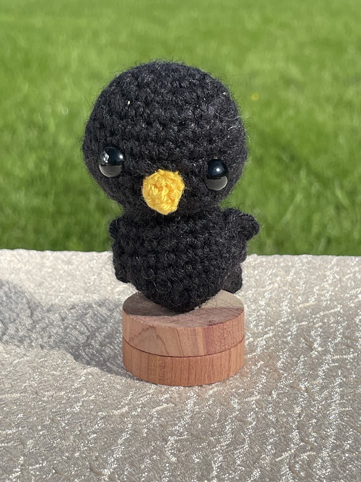 amigurumi musträstas