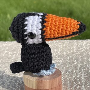 amigurumi tukaan