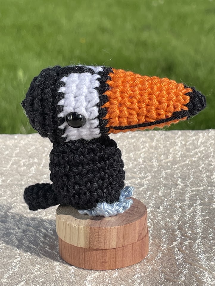 amigurumi tukaan